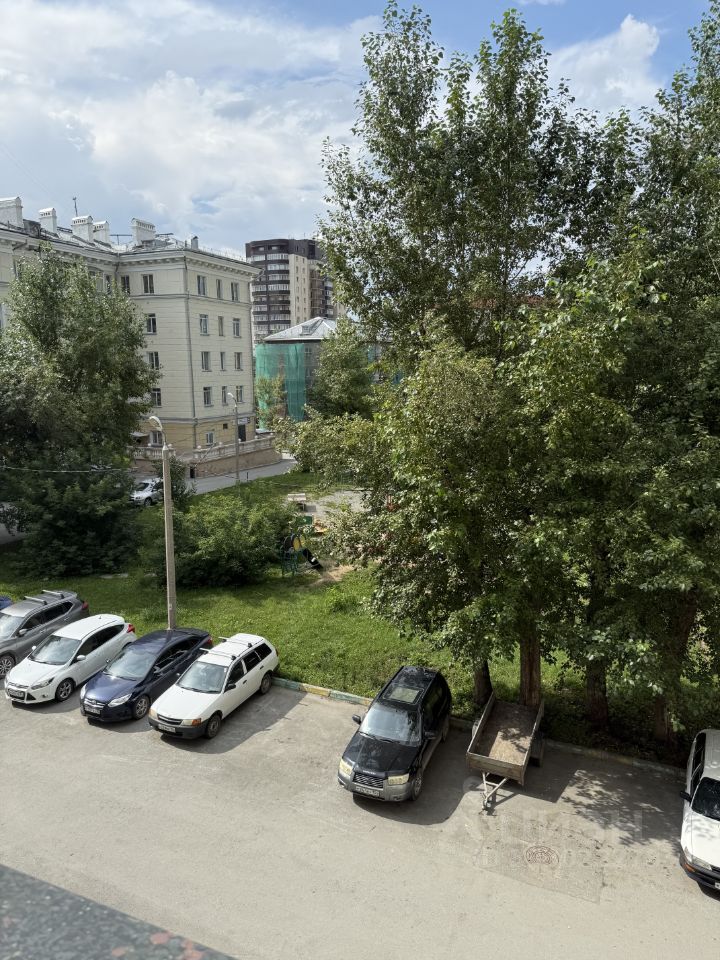 2-комн. кв., р-н Дзержинский, Новосибирск