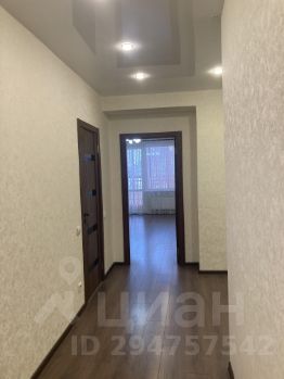 3-комн.кв., 106 м², этаж 4