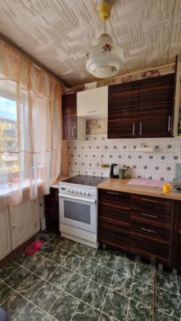 2-комн.кв., 44 м², этаж 3