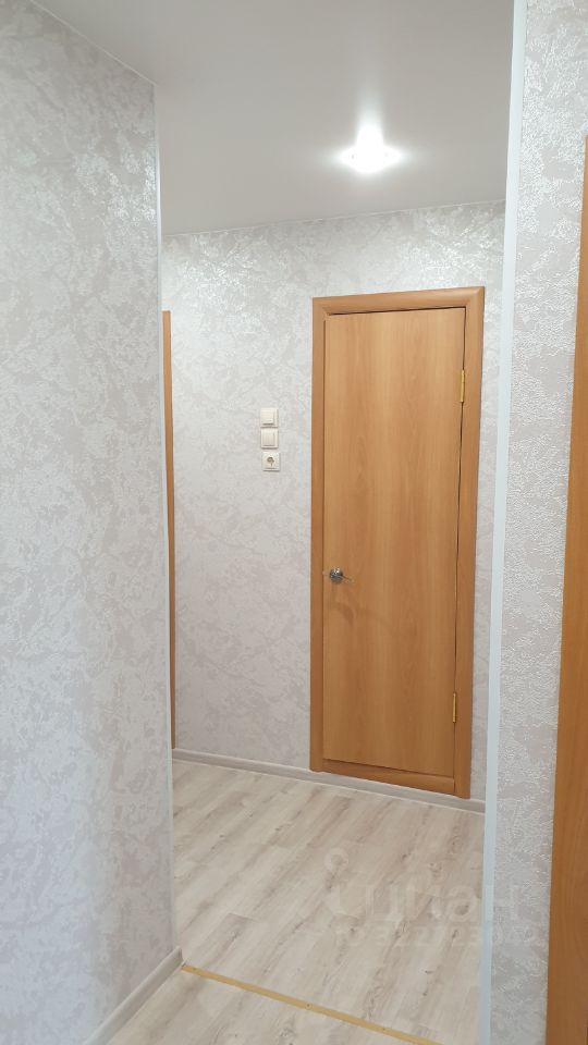 2-комн. кв., р-н Дзержинский, Новосибирск