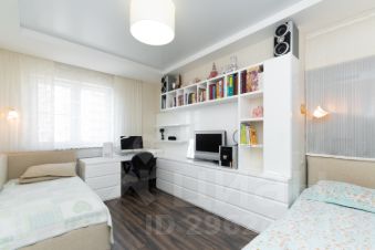 3-комн.кв., 120 м², этаж 12