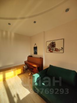 3-комн.кв., 90 м², этаж 9