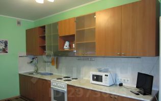 2-комн.кв., 73 м², этаж 1