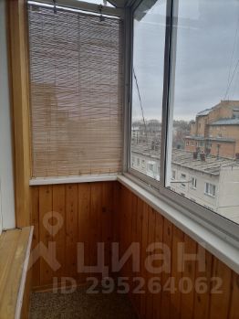 3-комн.кв., 63 м², этаж 9