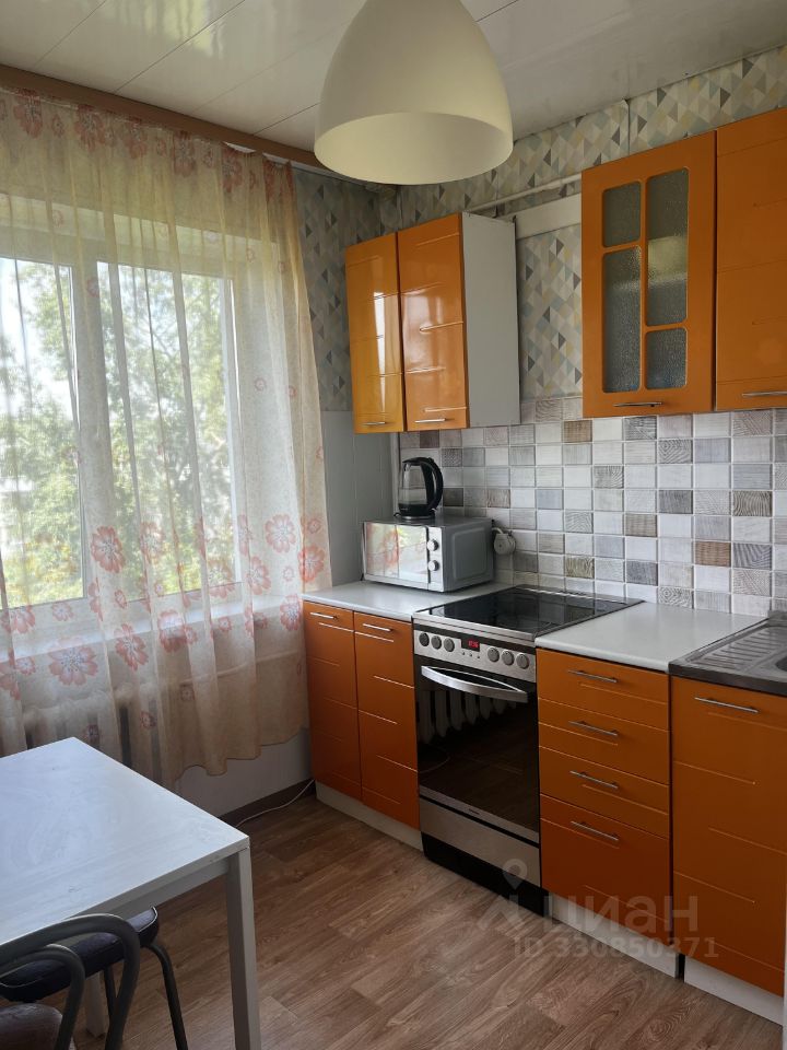 3-комн. кв., р-н Калининский, Новосибирск