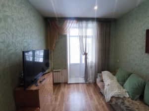 2-комн.кв., 50 м², этаж 3