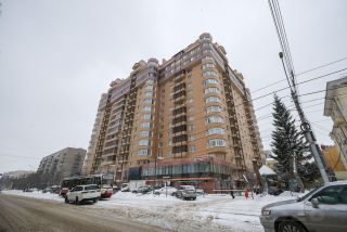 3-комн.кв., 132 м², этаж 8