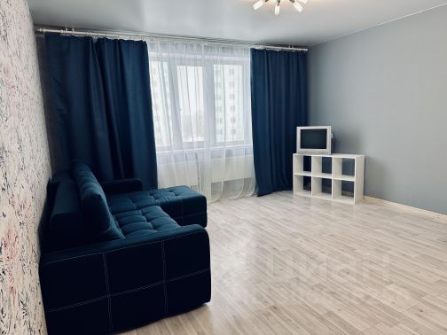 Студия, 33 м², 4/10 этаж