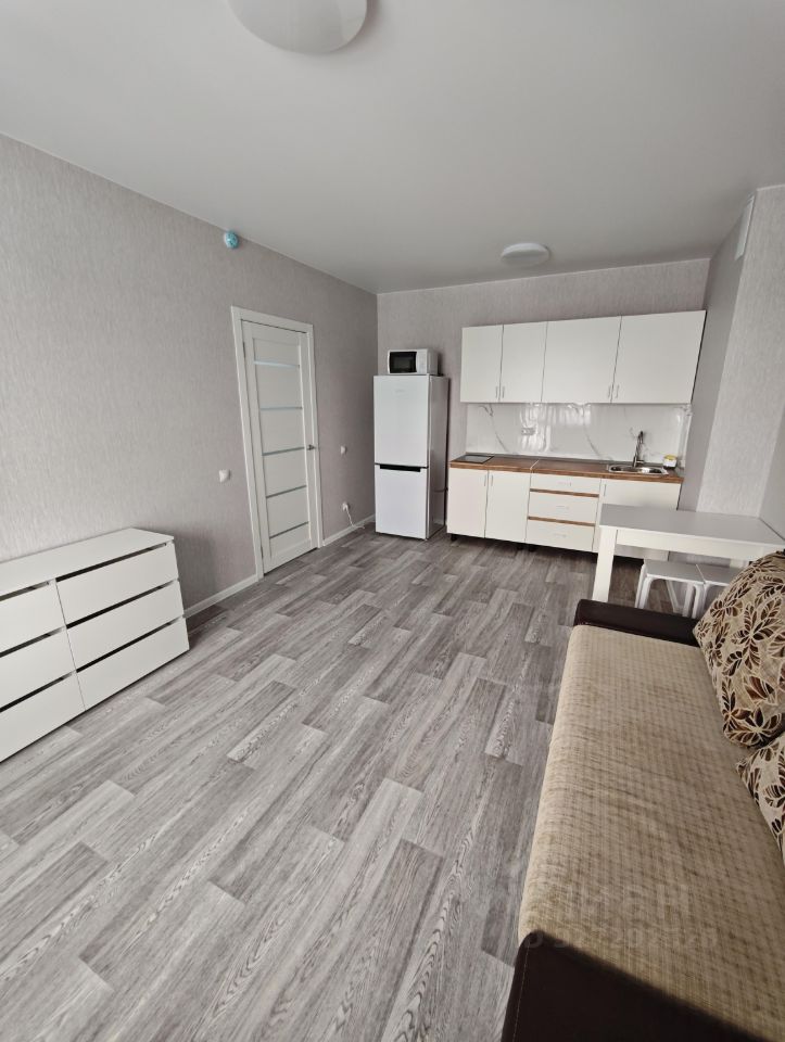 Студия в аренду, ул. Титова, 251/1 — 23 000 ₽/мес