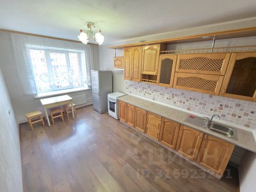 2-комн., 65 м², 10/14 этаж