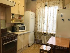 3-комн.кв., 76 м², этаж 1