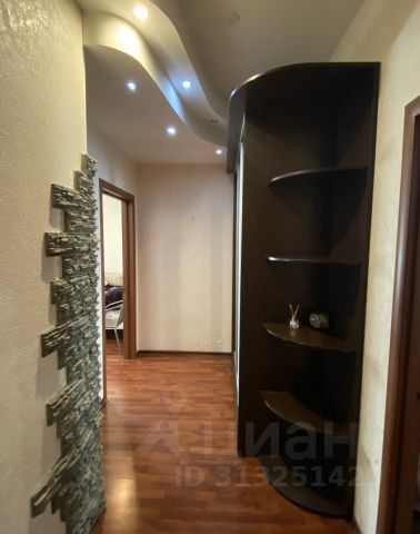 2-комн., 56 м², 1/10 этаж