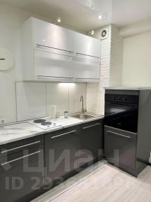 2-комн.кв., 60 м², этаж 4