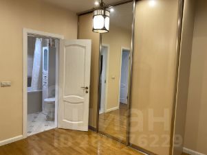 2-комн.кв., 89 м², этаж 8