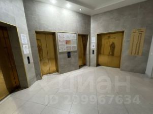 2-комн.кв., 75 м², этаж 19