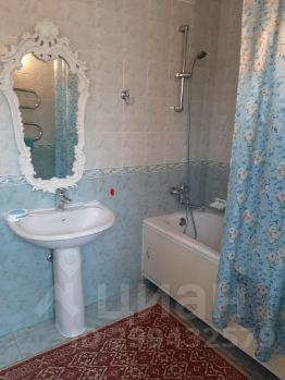 2-комн.кв., 60 м², этаж 3