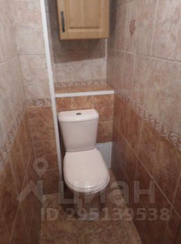 4-комн.кв., 72 м², этаж 3