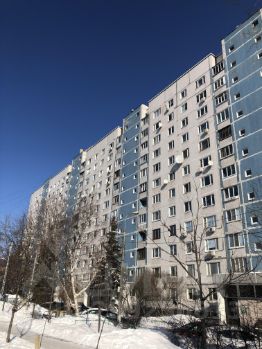 4-комн.кв., 77 м², этаж 1