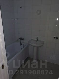 3-комн.кв., 85 м², этаж 1