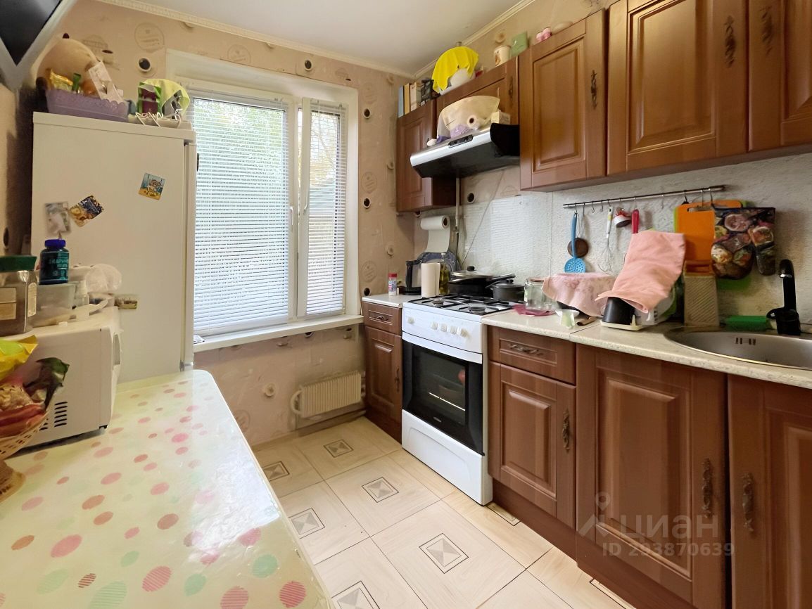 Продаю трехкомнатную квартиру 49м² Союзная ул., 2, Одинцово, Московская ...