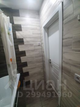 2-комн.кв., 63 м², этаж 8