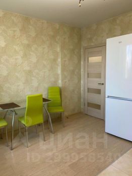 2-комн.кв., 65 м², этаж 14