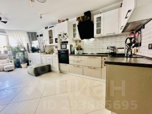 3-комн.кв., 70 м², этаж 17