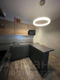 1-комн.кв., 42 м², этаж 3