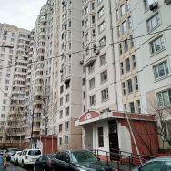 3-комн.кв., 70 м², этаж 1