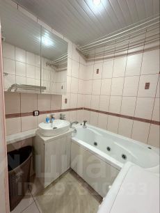 2-комн.кв., 67 м², этаж 2