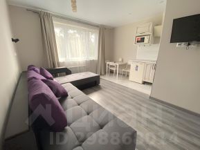 2-комн.кв., 72 м², этаж 2