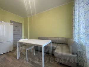 1-комн.кв., 42 м², этаж 3