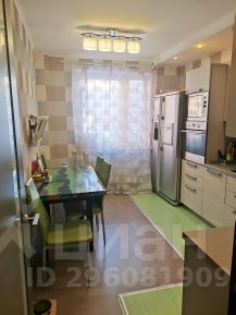 2-комн.кв., 58 м², этаж 4