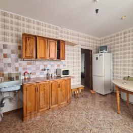 1-комн.кв., 44 м², этаж 9