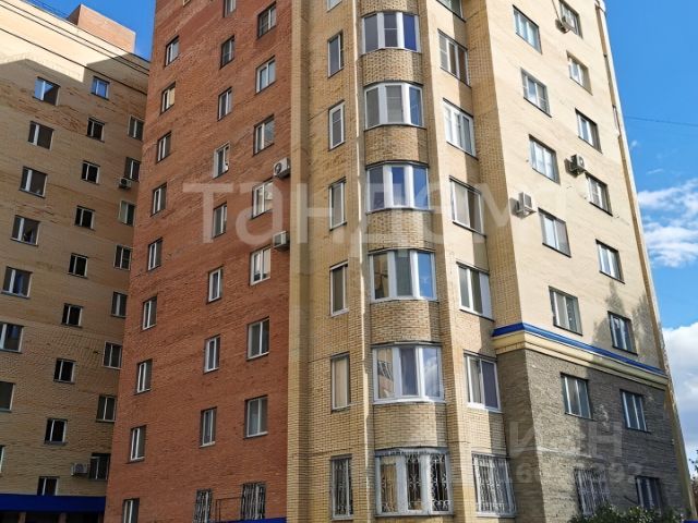 2-комн., 71,2 м², 1/9 этаж