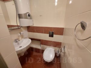 3-комн.кв., 90 м², этаж 3