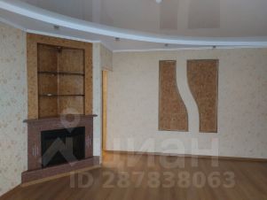 3-комн.кв., 90 м², этаж 3