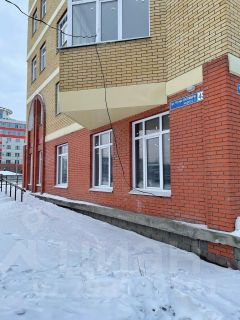 3-комн.кв., 105 м², этаж 3