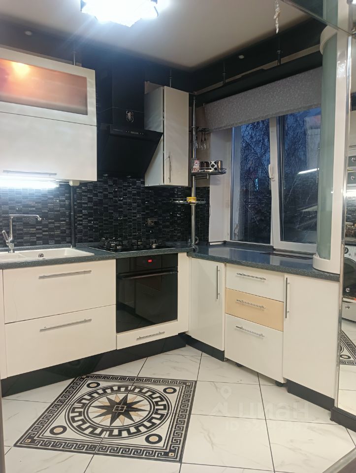 3-к кв. Омская область, Омск ул. Чехова, 3 (56.0 м²)