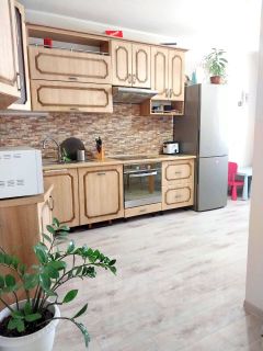 3-комн.кв., 81 м², этаж 10