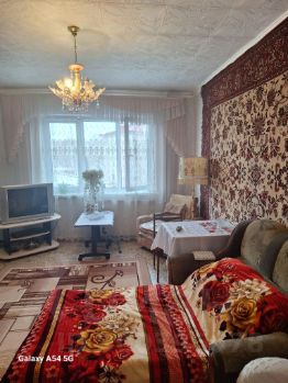 2-комн.кв., 52 м², этаж 4