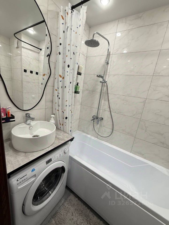 2-к кв. Омская область, Омск ул. Малиновского, 14к2 (52.5 м²)