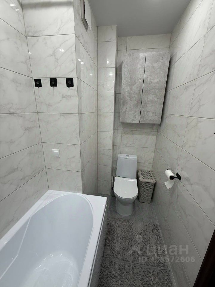 2-к кв. Омская область, Омск ул. Малиновского, 14к2 (52.5 м²)