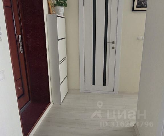 2-комн., 49 м², 9/10 этаж