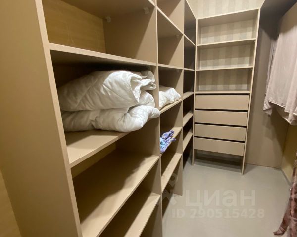 2-комн., 65 м², 4/10 этаж