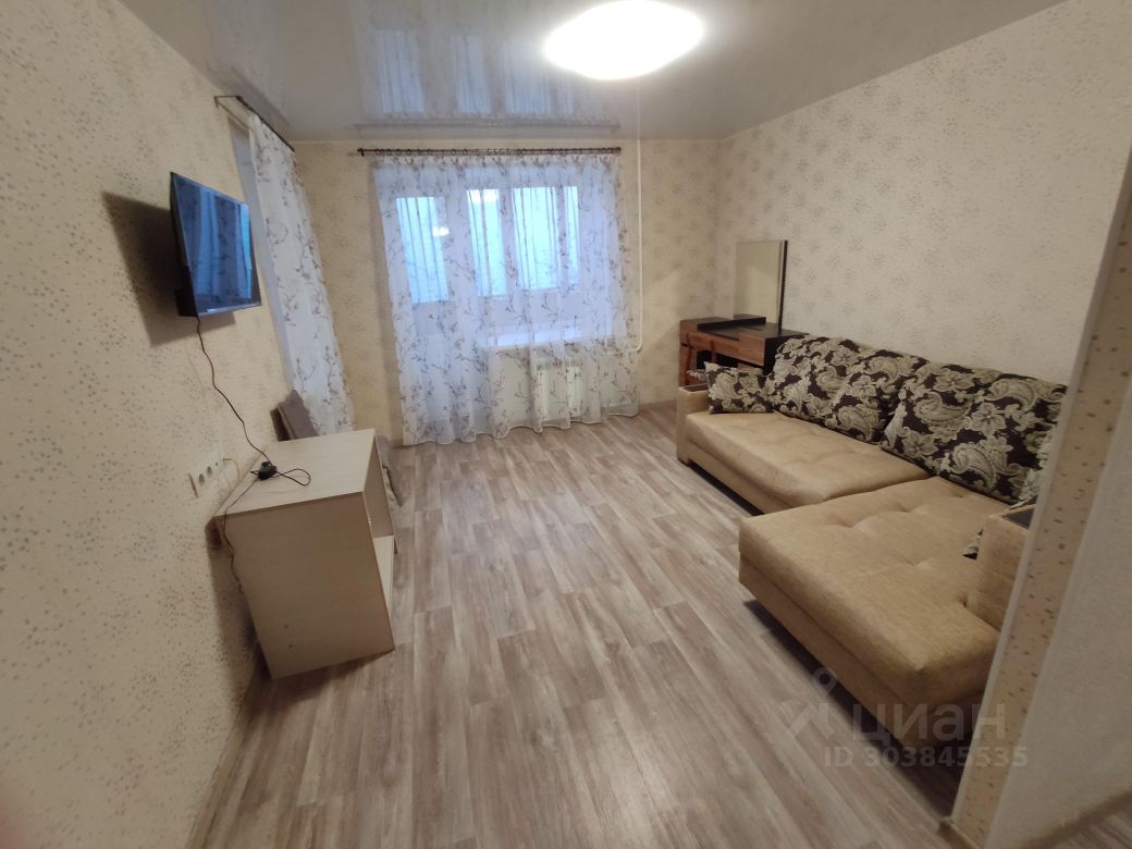 Снять однокомнатную квартиру 31,4м² ул. Серова, 22, Омск, Омская область -  база ЦИАН, объявление 303845535