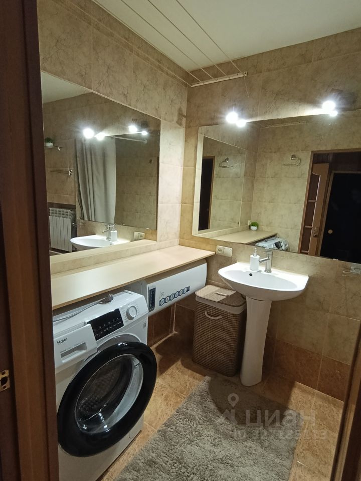 2-к кв. Омская область, Омск ул. Яковлева, 166 (51.1 м²)