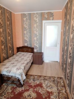 3-комн.кв., 54 м², этаж 1