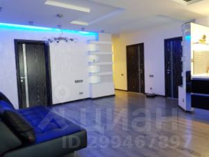 3-комн.кв., 100 м², этаж 4