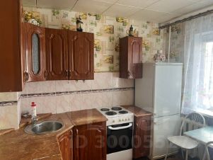 1-комн.кв., 37 м², этаж 3